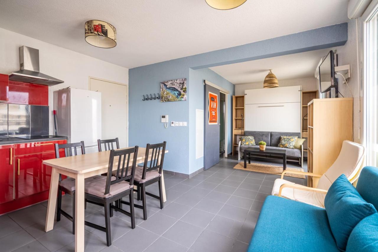 "Chez Marius" Appartement Avec Terrasse Pour 4 Personnes A Marseilles Buitenkant foto